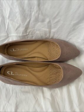 CL by Laundry Women's Taupe Suede Pointed Toe Flats
